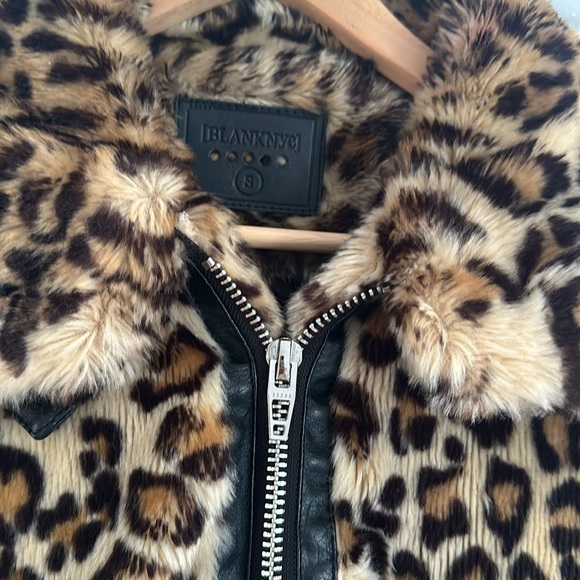 BLANK NYC leopard print jacket w/ leather belt sz S - Picture 3 of 4